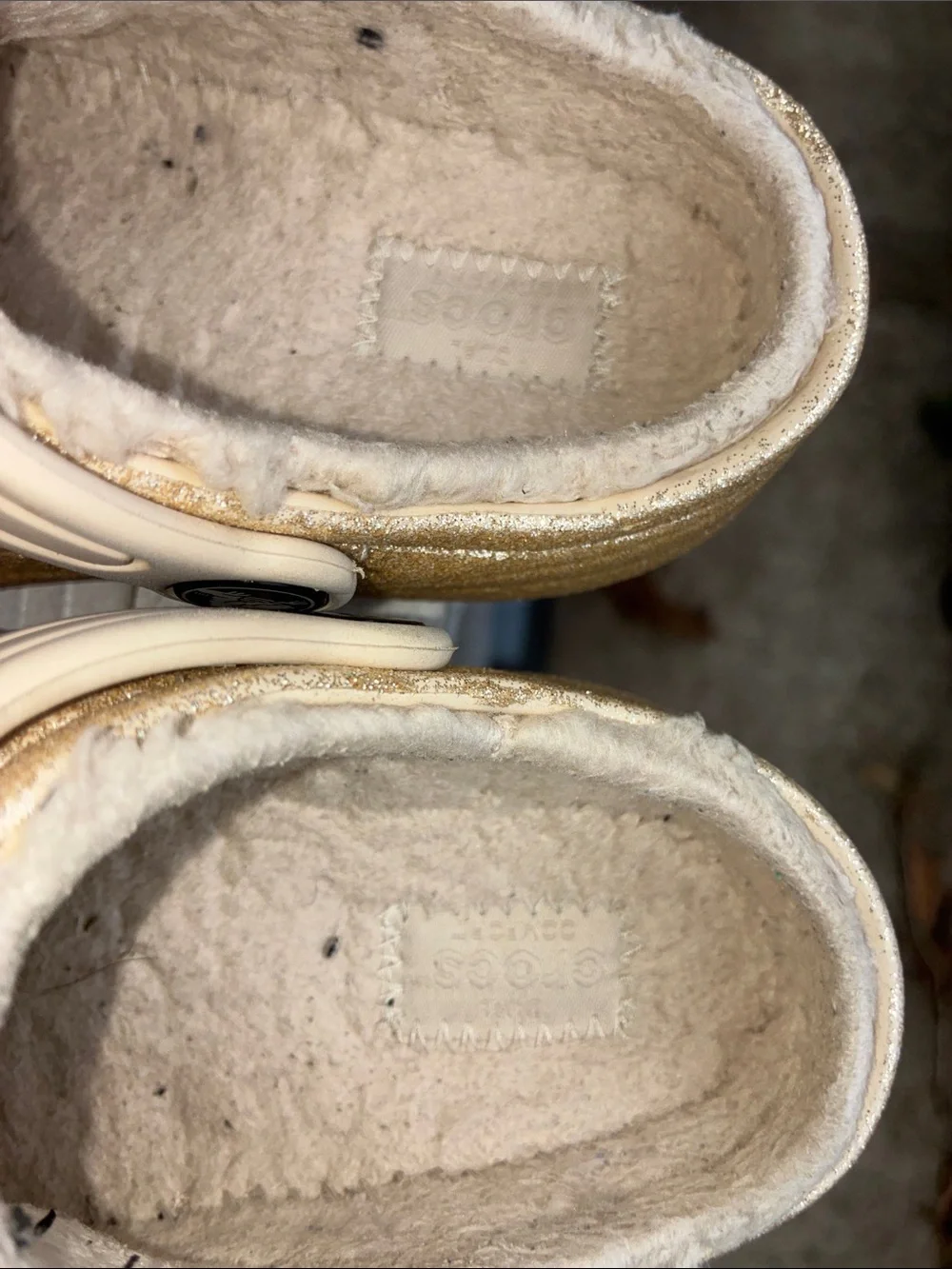 CROCS Kids Glitter Lined Clog in Gold Champagne